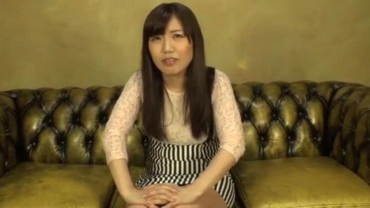 素晴らしい日本のハジーは、彼女のフェティッシュな夢を体現している