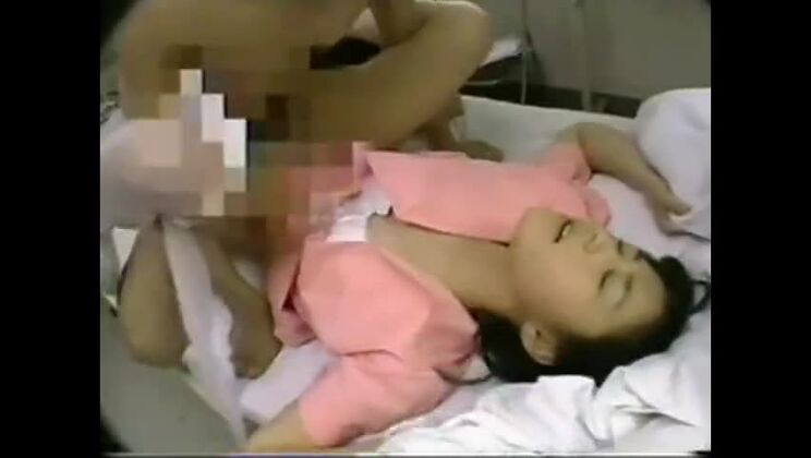 セクシーなアジア人ビッチ