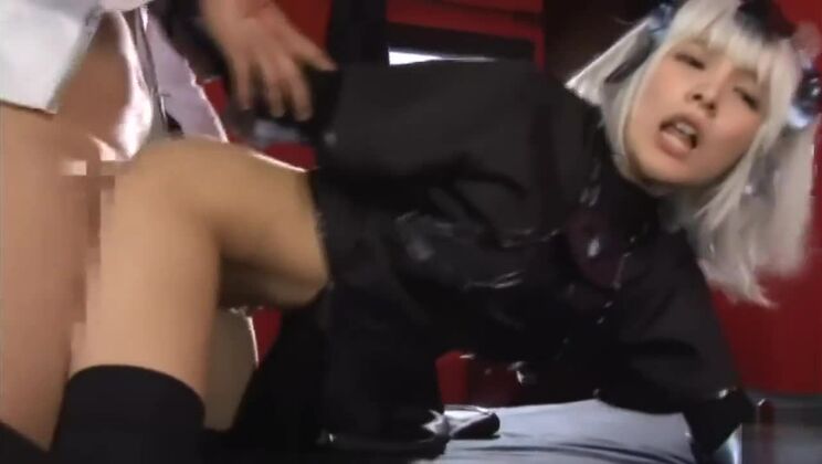 愛らしい巨乳の日本人売春婦