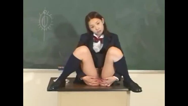 上品な日本の尻軽女