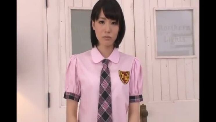 魅力的な東洋の女性