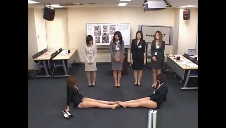 美しい日本人売春婦の超過激なハードコアビデオ