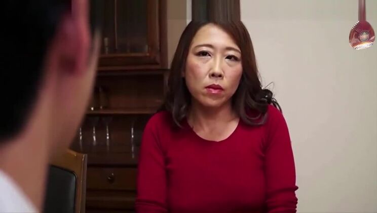 魅力的なアジア人売春婦が変態フェチXXXビデオに登場