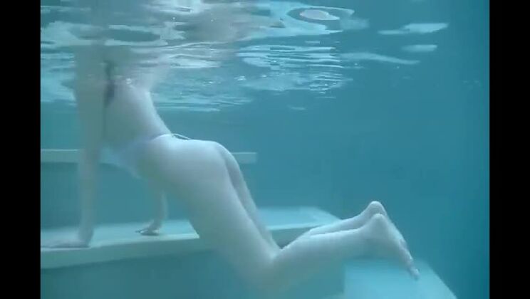 美しい日本人女性 美しいフェチ セックス ビデオをフィーチャー 美しい