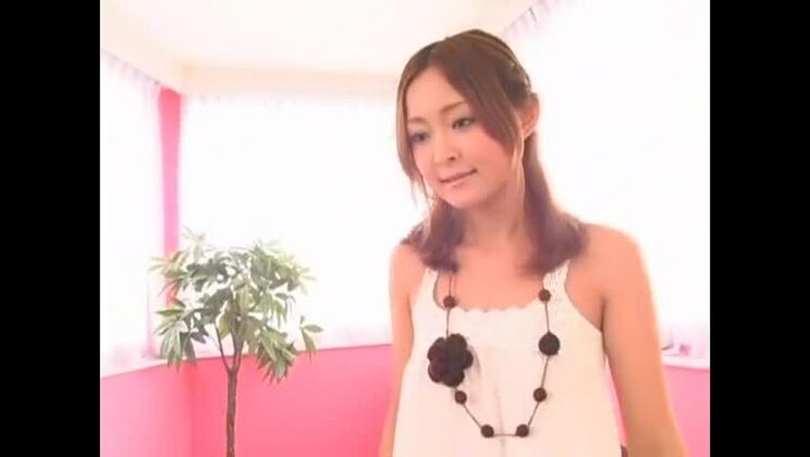 ほどのアジア人 凛音咲美