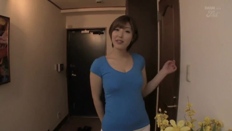 神々しい日本人女性