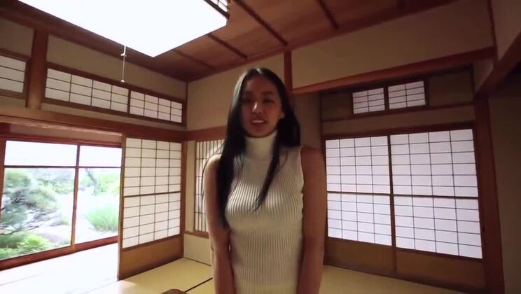 素敵な東洋系の女の子