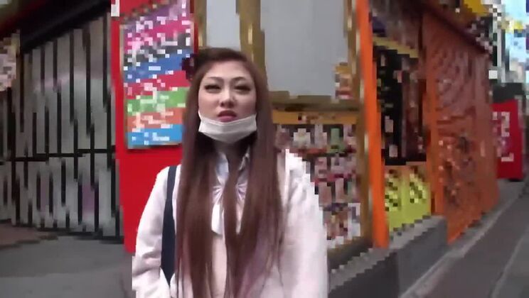 残酷なギャングバンで神聖な日本人売春婦