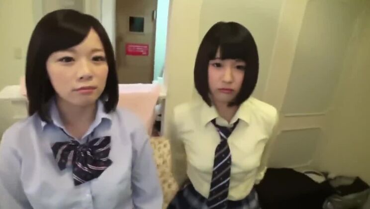 ジューシーな東洋の女の子