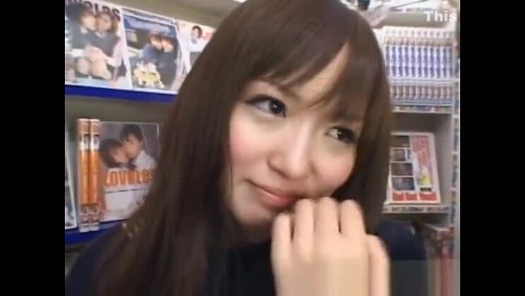 かわいい毛深い日本人タルト