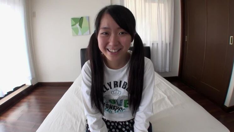 ハニー・ブッシュのアジア人、石黒京香が素晴らしいクローズアップポルノでファックされる