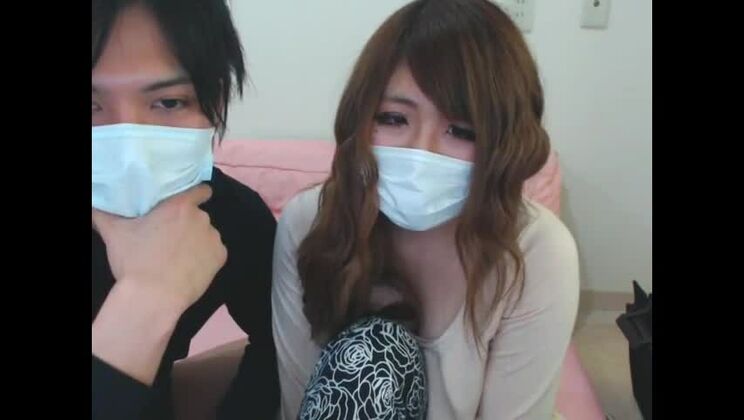 この世のものとは思えないほど美しい日本人ビッチがプライベートなアマチュアセックスビデオに登場