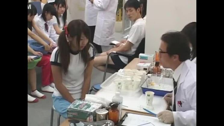 最高の公共の場で興奮した日本人少女、ティーンのJAVクリップ