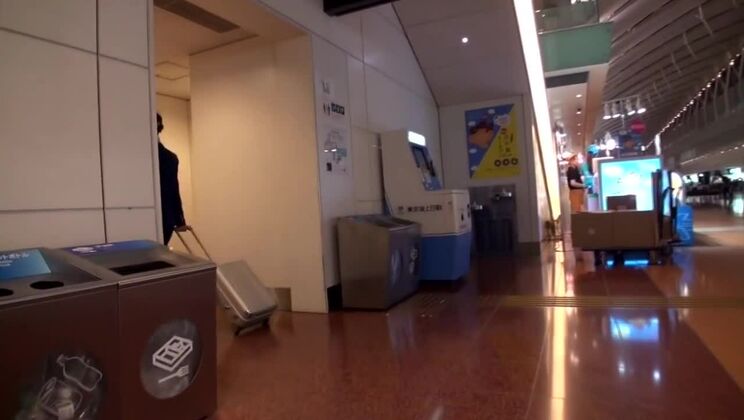 最高の日本人モデル、麻生のぞみが素晴らしい隠しカメラ、公開JAVクリップに登場