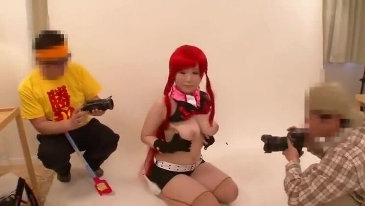 穏やかな日本人少女が口の中に精液をぶちまけられた