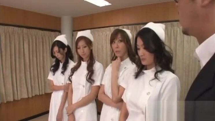 日本の看護師の過激な性描写