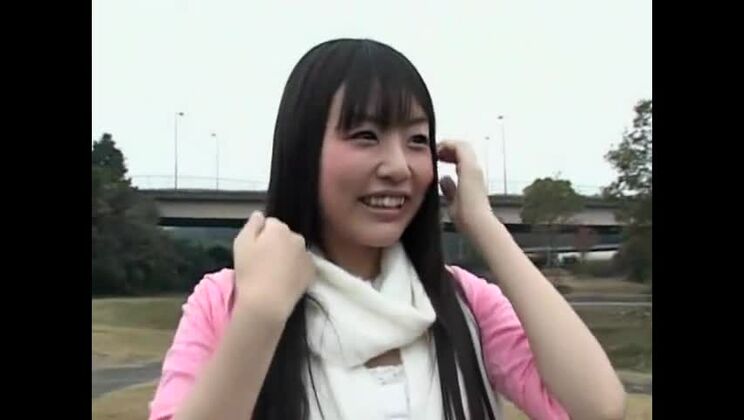 最高にホットな日本人女の子が登場する素晴らしいJAVビデオ