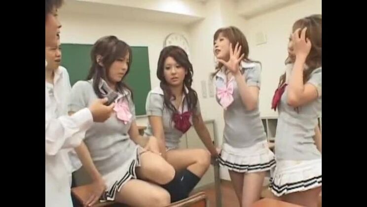 最高の日本人女の子 ゆきるる、浜崎りお、川本あいがホーニートイズ、フェイシャルJAVビデオに