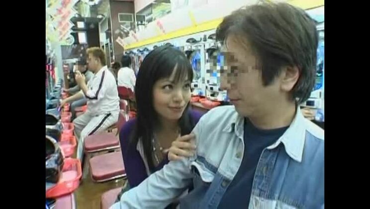 最高の日本の売春婦 黒沢エレナ、萌 3、飛田まりの素晴らしいフェラチオ/フェラ JAV クリップ