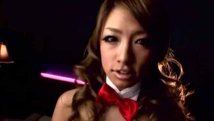 素晴らしいxxxシーン、フェラチオ、フルバージョンをチェック