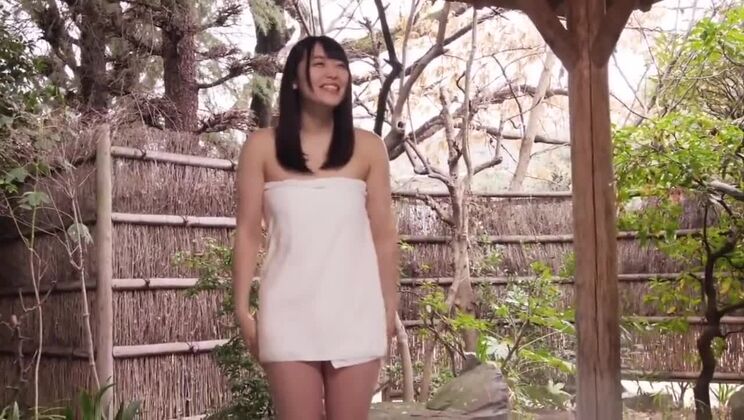 素晴らしい日本人女性がJAVシーンでユニークな映像を視聴