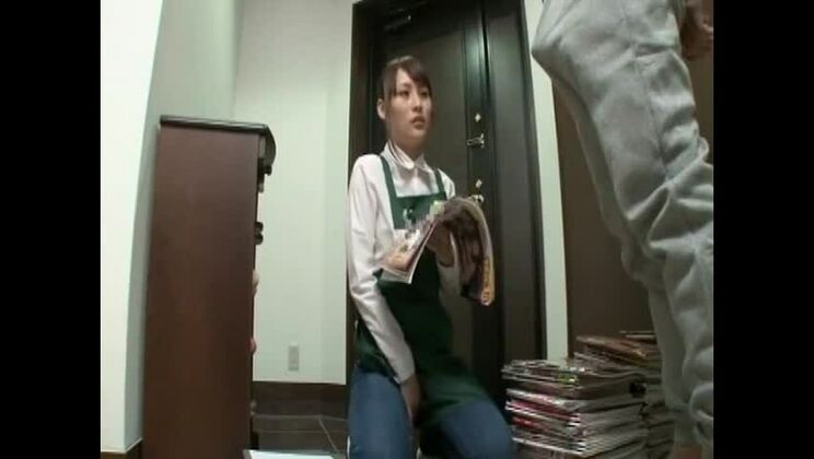 信じられないほど刺激的な日本の売春婦が登場するJAVクリップ