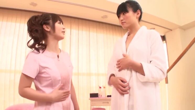 クレイジーなJAVビデオの信じられないほどの日本人少女 魅惑的なアジアのレズビアン七崎風花がガールフレンドを楽しむ