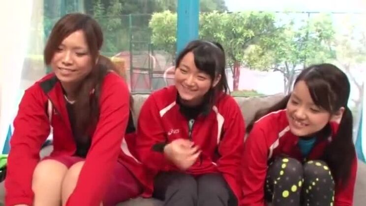 最高のJAV映画に登場するエキゾチックな日本人ビッチ、それは素晴らしい