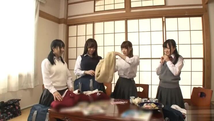 日本のビッチが出演するJAV映画限定版をご覧ください