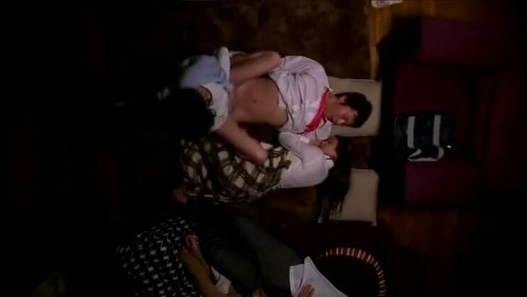 彼女の名前と映画のコードは何ですか？