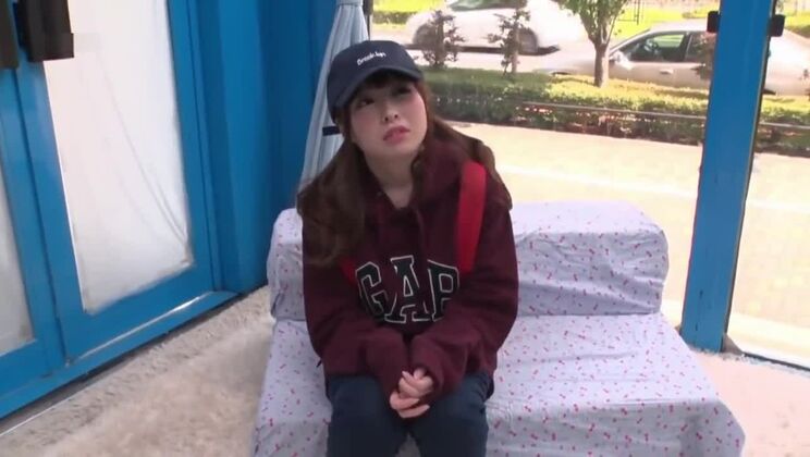 クレイジーなHD JAV映画に登場する信じられないほどの日本人売春婦、見てください