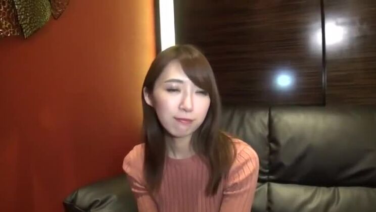 FC2 835964 日本の素人初撮り。 日本妹子初体验