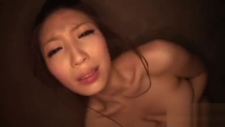 毛深い日本人少女がファックするのが大好きパート5