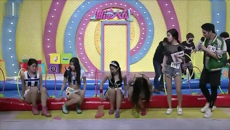 アジア人少女 6