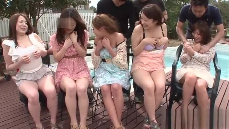 JAVHUB ハードコアな日本人乱交、セクシーな女性5人組