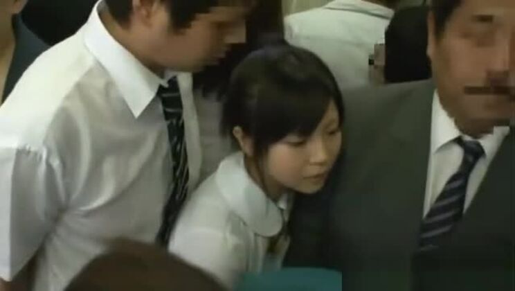 日本での過激な公共の場でのセックス