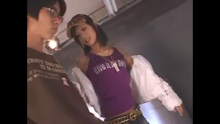 驚異的なフェティシズム、手コキのJAVクリップに登場する最高の日本人モデル