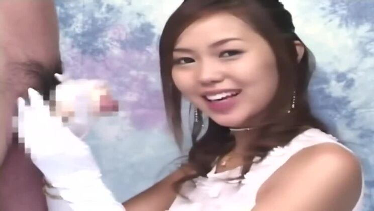 クレイジーなアダルト映画、手コキクレイジー、見てみて