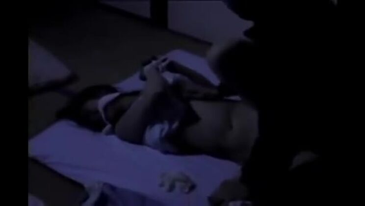 アジア人日本人巨乳ガールBDSM