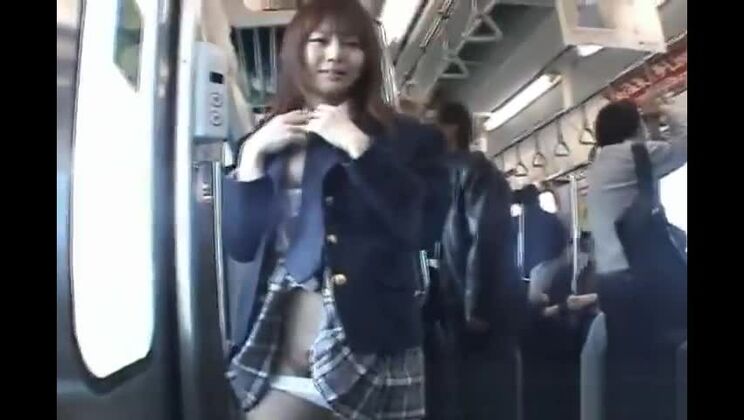 可愛くてムラムラするアジア系美女たちのセックス パート1