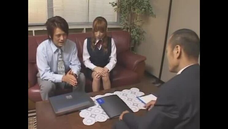 、アメージングクーガーJAVビデオの最もホットな日本人女の子、木崎咲、