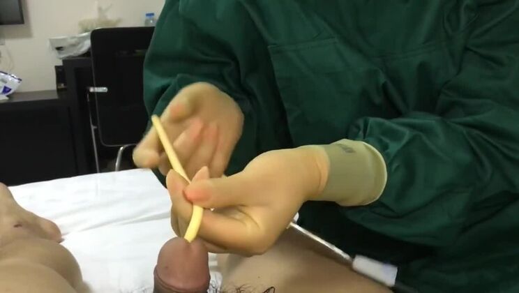 神様、私のペニスが痛い～