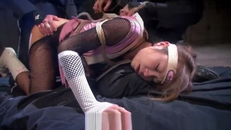 日本の忍者、松すみれが犯されて奴隷になった、無修正