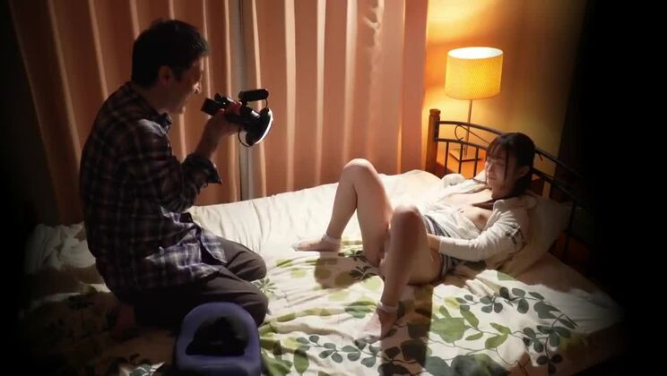 Shic-203 再婚相手の子供に誘惑される