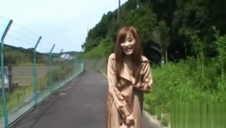 揺れるエキゾチックなチカ・エイロが洞窟時代を優しく触る