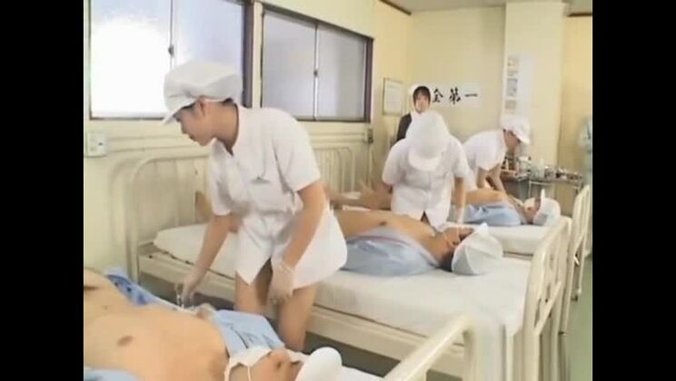 婦 ホットな美女へのボンデージ罰