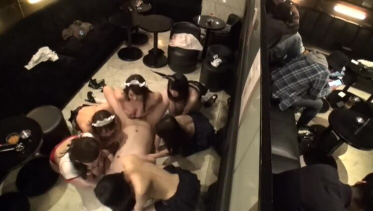 今まで見た中で最高のJAV映画に登場する信じられないほど美しい日本人女性