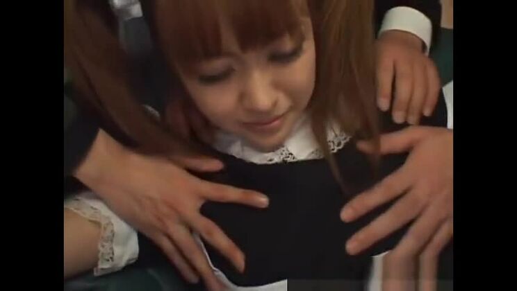 ホットなアジア美女たちがファック、オーラルセックスをするパート3