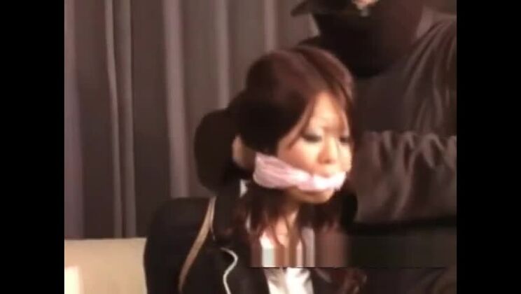 幾重にも重なったギャグ 01